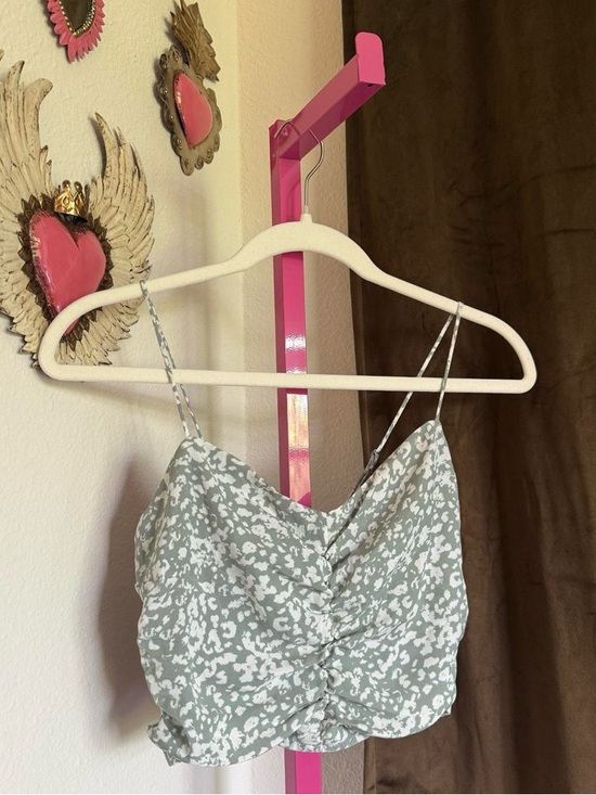 Abercrombie & Fitch Tops - Abercrombie & Fitch Sage Green Floral Ruched Cami